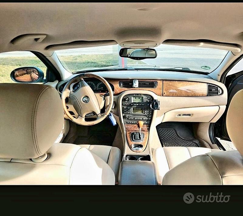 Usata Jaguar S-Type S 238 CV (175 kW) 2003 Nero Berlina