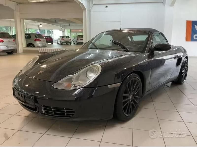 Usata Porsche Boxster 252 CV (185 kW) 2000 Nero Cabrio