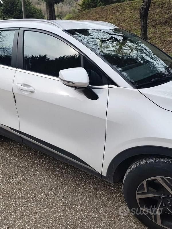 Usata Kia Sportage 136 CV (100 kW) 2024 Bianco SUV