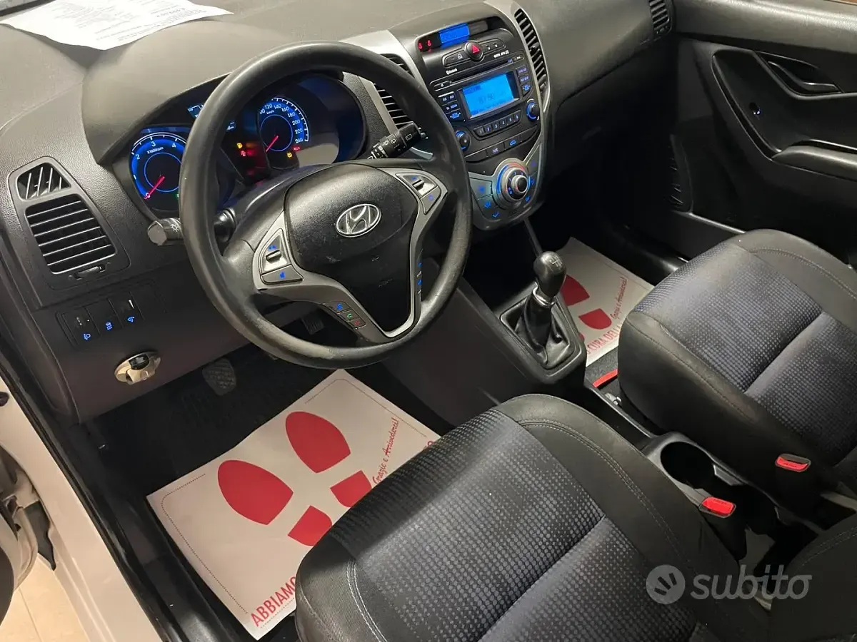 Usata Hyundai ix20 Xpossible 90 CV (66 kW) 2014 Bianco Utilitaria