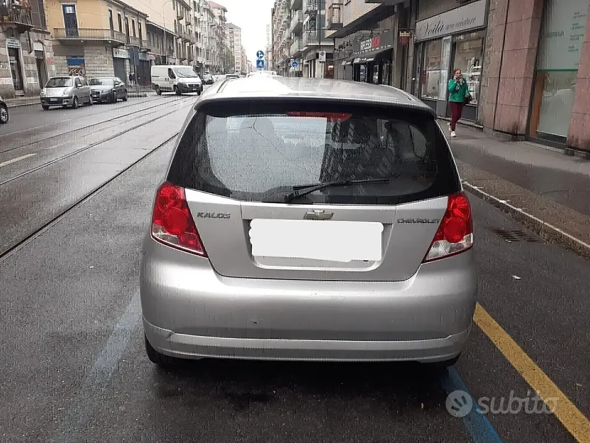 Usata Chevrolet Kalos SE 94 CV (69 kW) 2008 Grigio Berlina