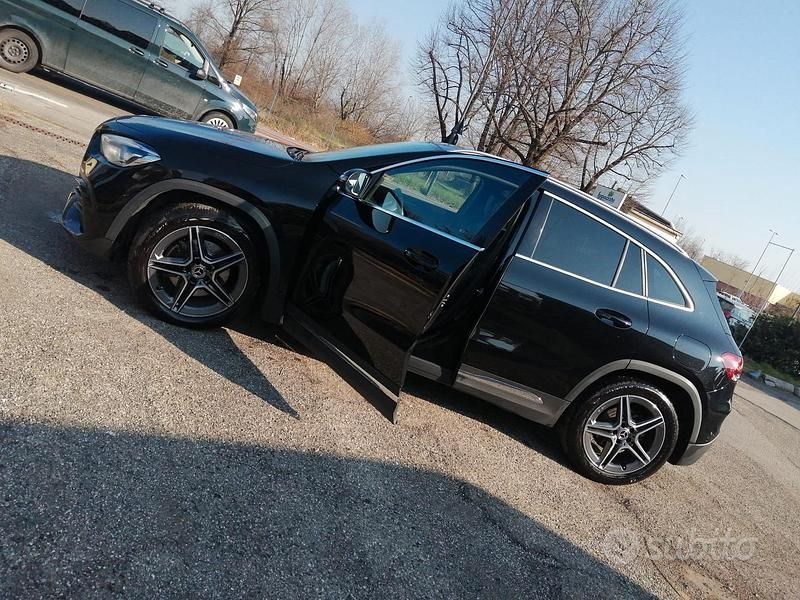 Usata Mercedes GLA200 2021 Nero SUV