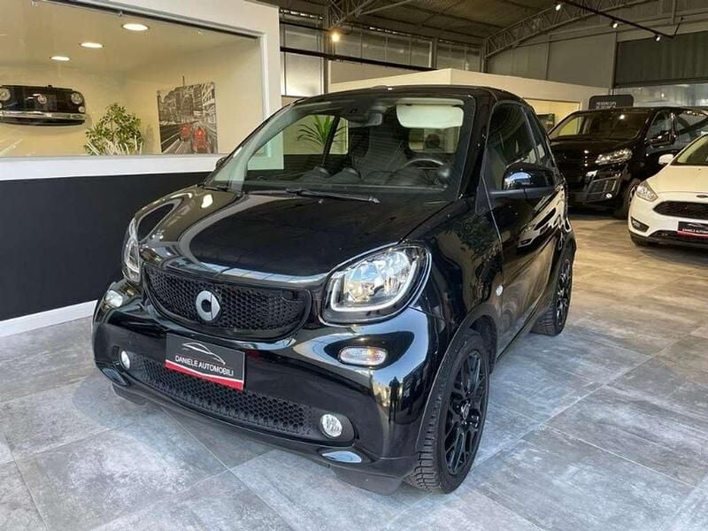 Nero Usata 2016 Smart ForTwo Cabrio Prime Cabrio | 15.490 € (Cara) - Immagine 1/4