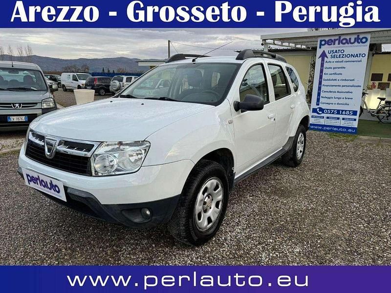Bianco Usata 2012 Dacia Duster Lauréate SUV | 6600 € (Buon prezzo) - Immagine 1/4