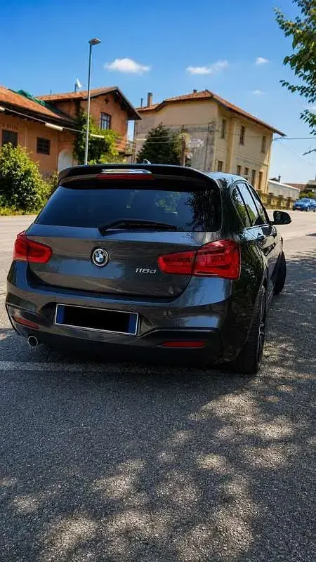 Usata BMW 118 M Sport 150 CV (110 kW) 2018 Grigio Berlina