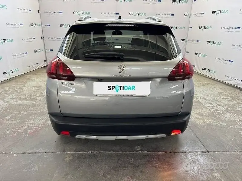 Usata Peugeot 2008 Allure 110 CV (80 kW) 2019 Grigio SUV