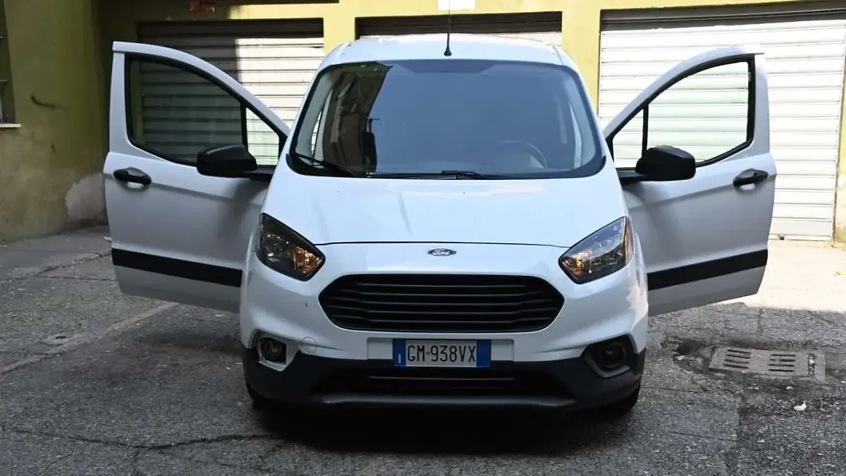 Usata Ford Transit Trend 102 CV (75 kW) 2023 Bianco
