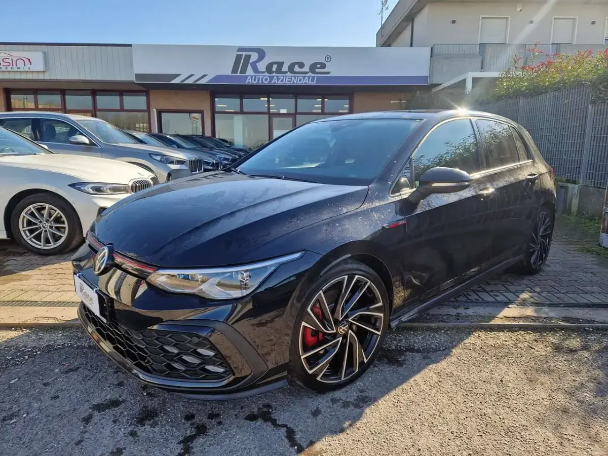Usata VW Golf VIII GTI 245 CV (180 kW) 2023 Nero Berlina