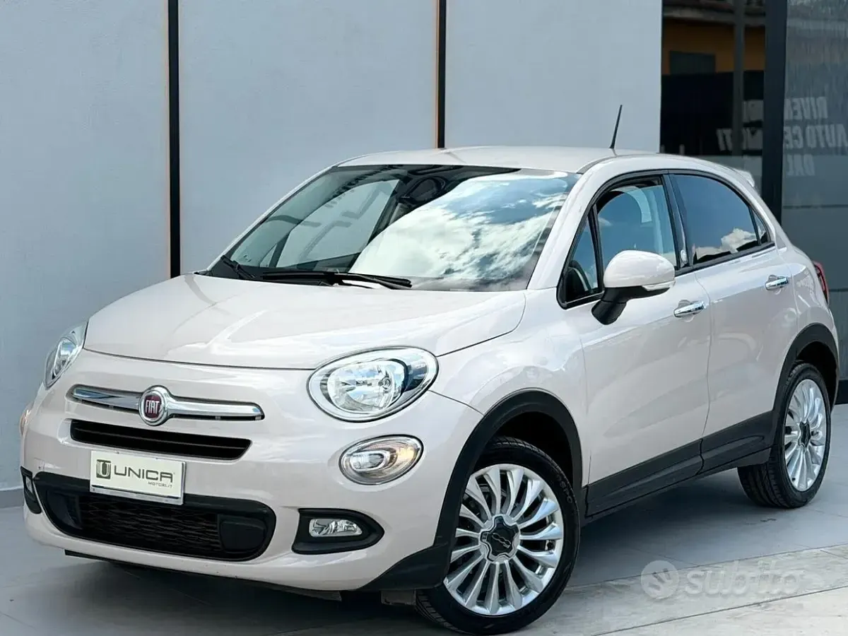 Usata Fiat 500X Lounge 140 CV (102 kW) 2015 Beige SUV