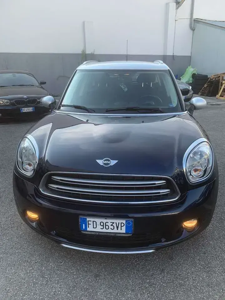 Usata Mini Cooper D Countryman 111 CV (81 kW) 2016 Blu/azzurro SUV