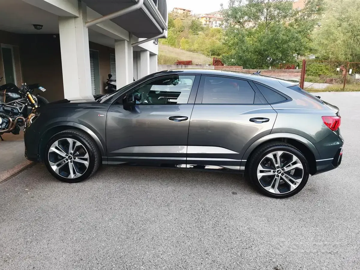 Usata Audi Q3 Sportback S-line plus 200 CV (147 kW) 2021 SUV