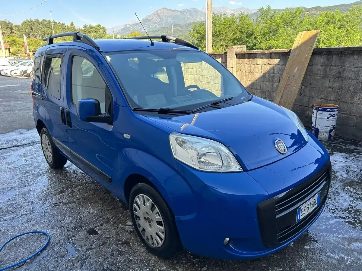 Usata Fiat Qubo Dynamic 75 CV (55 kW) 2011 Blu Monovolume