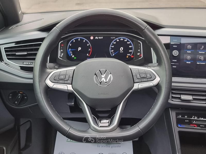 Usata VW Taigo R-line 116 CV (85 kW) 2024 Grigio SUV