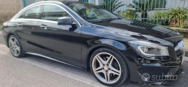 Usata Mercedes CLA220 Premium 170 CV (125 kW) 2013 Nero Berlina