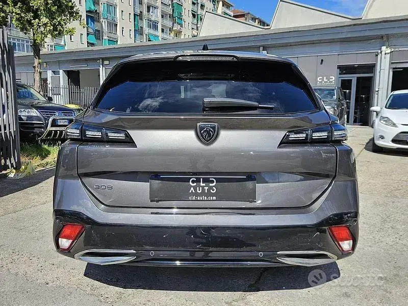 Usata Peugeot 308 GT 131 CV (96 kW) 2023 Grigio Station wagon