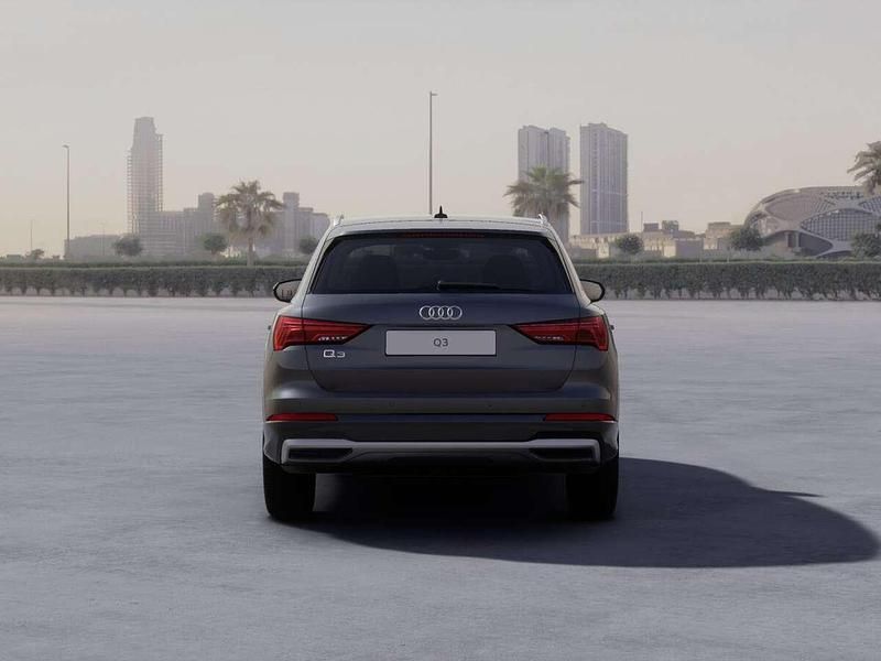 Usata Audi Q3 Sportback Business Plus 150 CV (110 kW) 2022 Grigio atomico metallizzato SUV