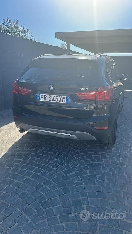 Usata BMW X1 184 CV (135 kW) 2016 Nero SUV