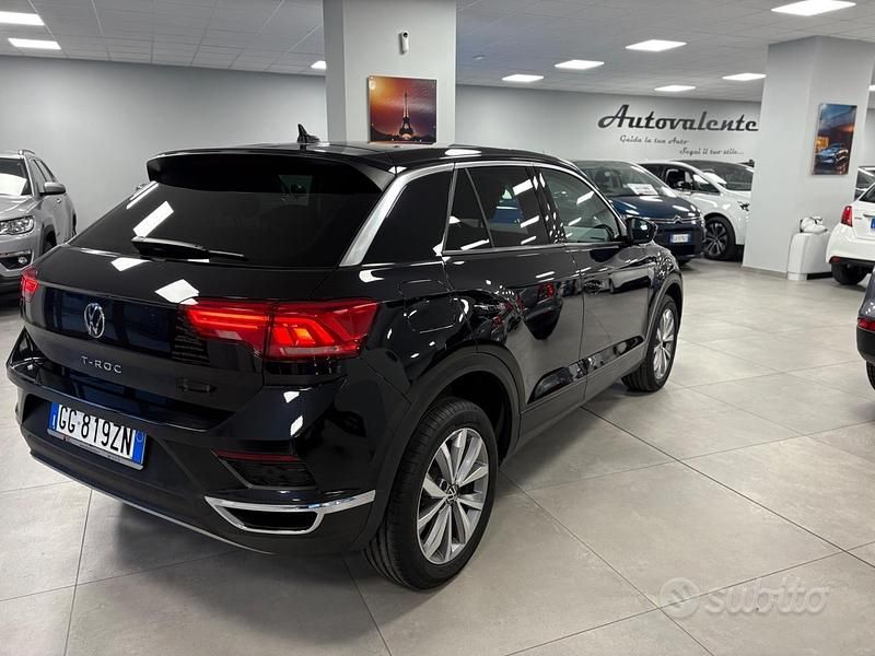 Usata VW T-Roc Style 150 CV (110 kW) 2022 Nero SUV
