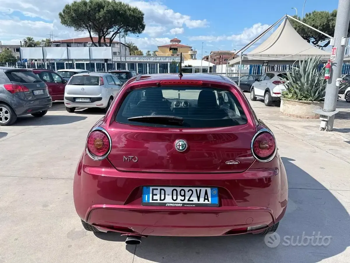Usata Alfa Romeo MiTo Distinctive 105 CV (77 kW) 2010 Rosso Utilitaria