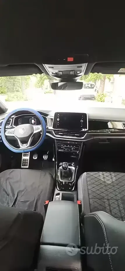 Usata VW T-Roc R-line 150 CV (110 kW) 2024 Bianco SUV