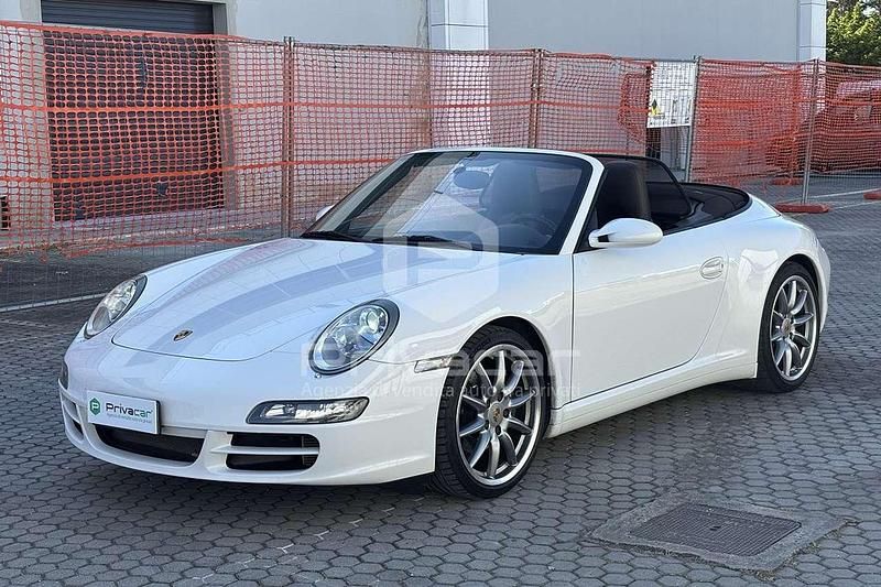 Grigio Usata 2007 Porsche 911 Carrera 4 Cabriolet Cabrio | 58.990 € (Buon prezzo) - Immagine 1/4