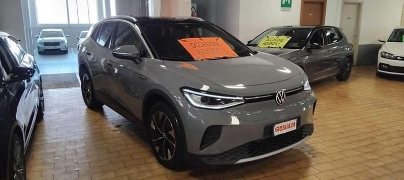 Moonstone grey / metallizzato Usata 2023 VW ID.4 Pro Performance SUV | 29.900 € (Buon prezzo) - Immagine 1/4