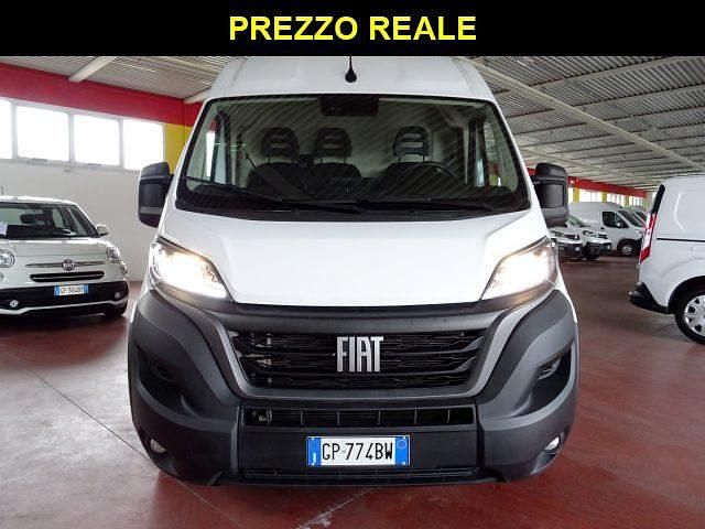 Usata Fiat Ducato 140 CV (102 kW) 2023 Bianco Furgone