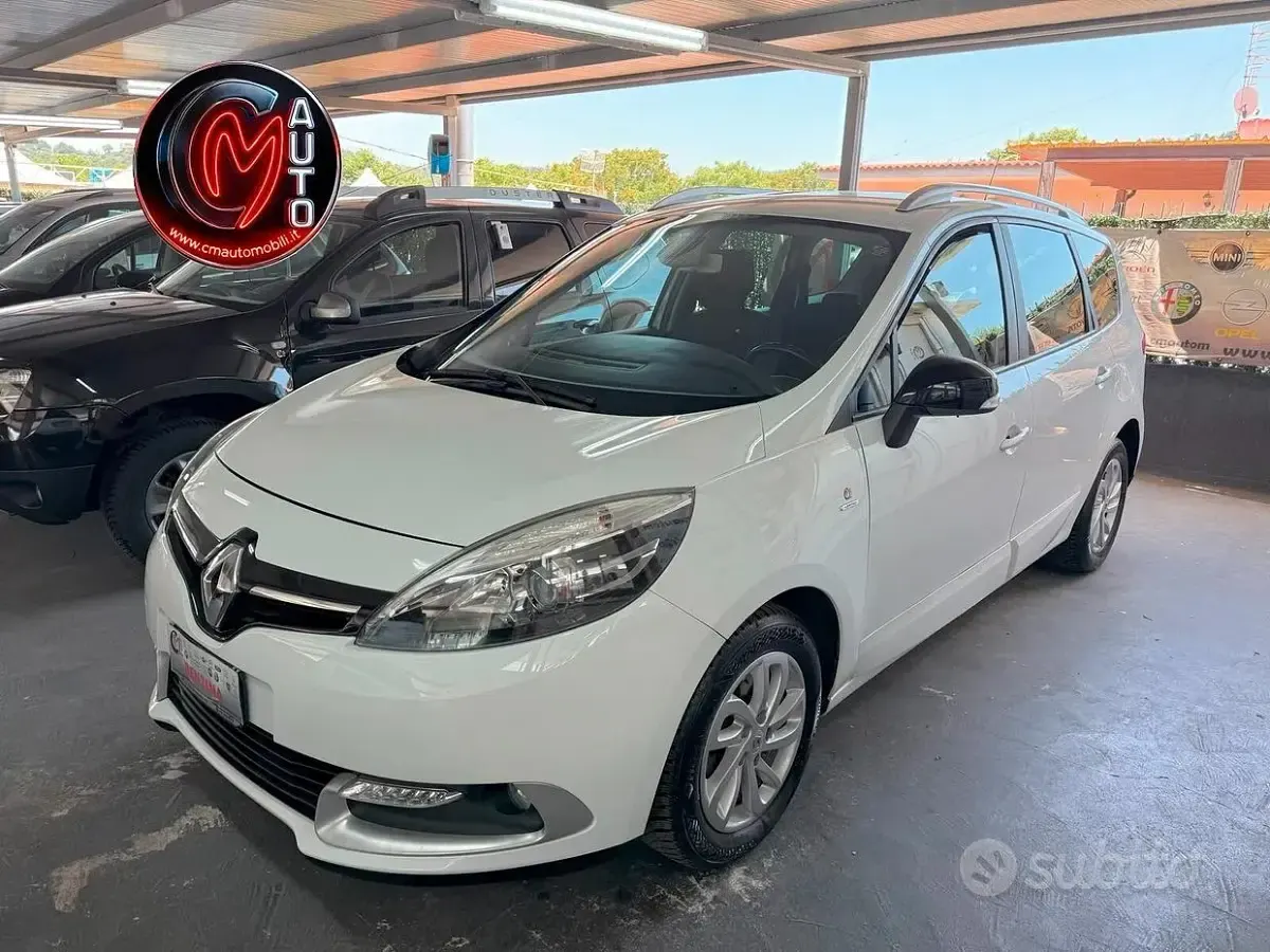 Usata Renault Scénic III LIMITED 110 CV (80 kW) 2015 Bianco Monovolume