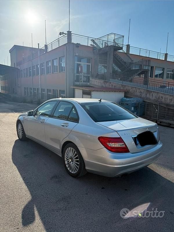 Usata Mercedes C200 184 CV (135 kW) 2014 Berlina