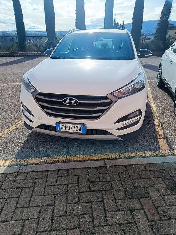 Usata Hyundai Tucson Comfort 116 CV (85 kW) 2018 Bianco SUV