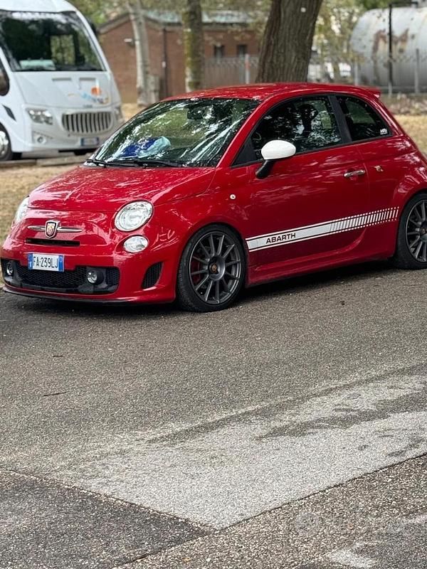 Usata Abarth 595 145 CV (106 kW) 2015 Rosso Utilitaria