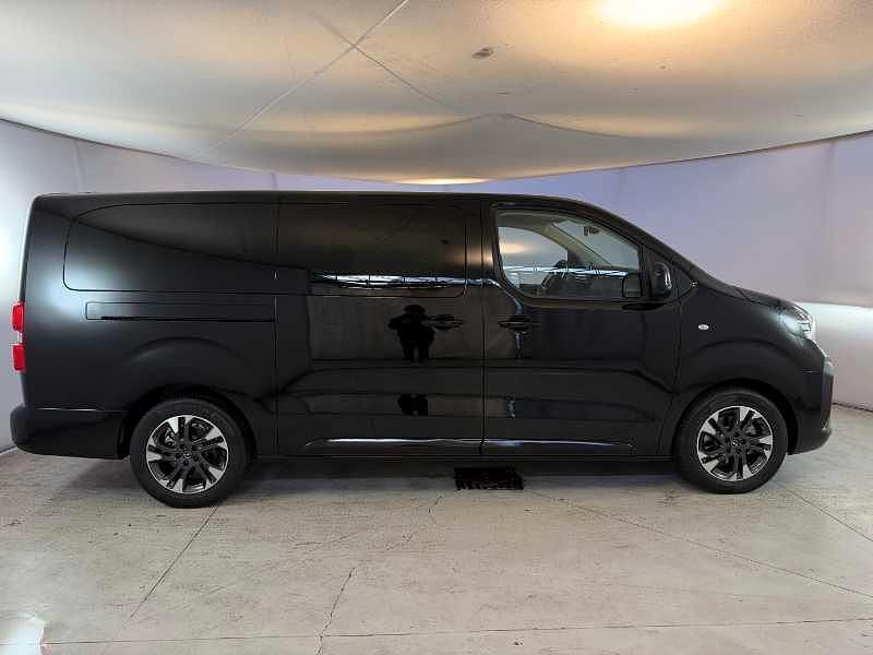 Nuova Opel Zafira Business Edition 176 CV (129 kW) 2025 Nero