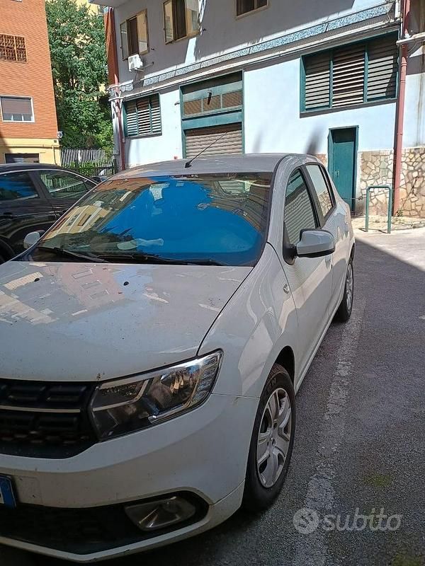 Usata Dacia Sandero 90 CV (66 kW) 2018 Utilitaria