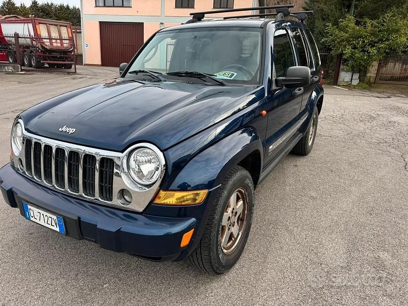 Usata Jeep Cherokee 2005 SUV