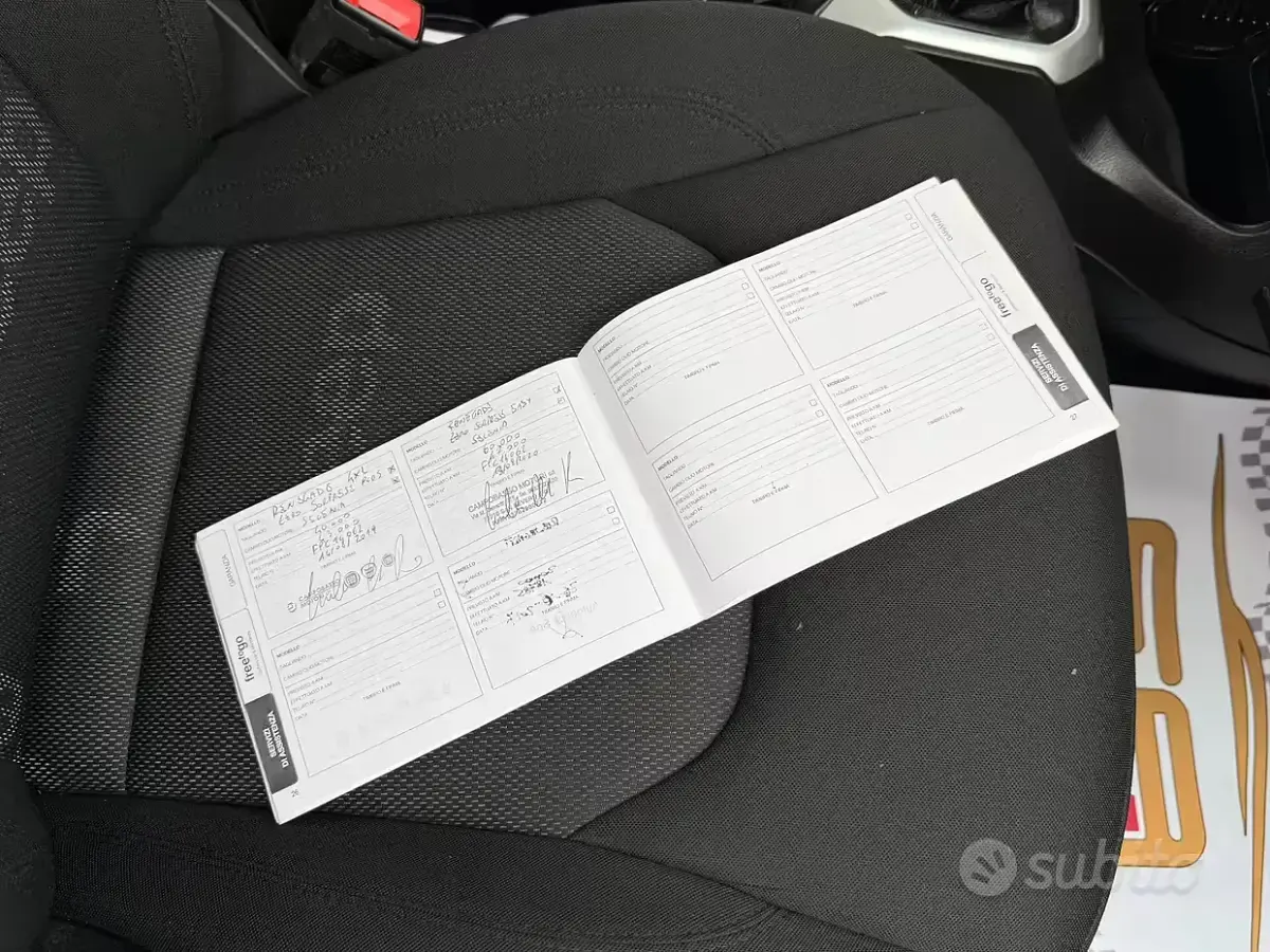 Usata Jeep Renegade Longitude 120 CV (88 kW) 2015 Bianco SUV