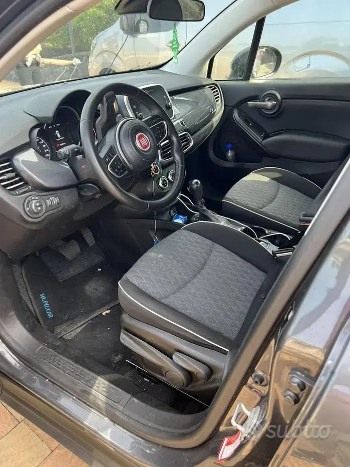 Usata Fiat 500 Cross 120 CV (88 kW) 2020 Grigio Station wagon