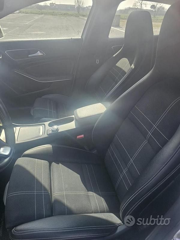 Usata Mercedes GLA180 2017 SUV