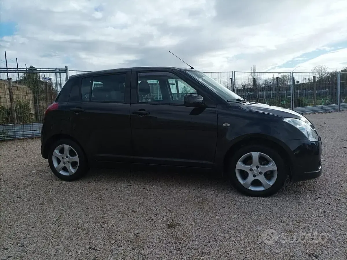 Usata Suzuki Swift GLX 92 CV (67 kW) 2007 Utilitaria