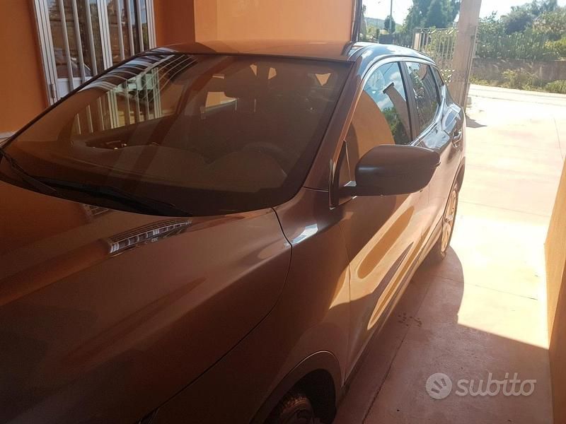 Usata Nissan Qashqai 115 CV (84 kW) 2015 Grigio SUV