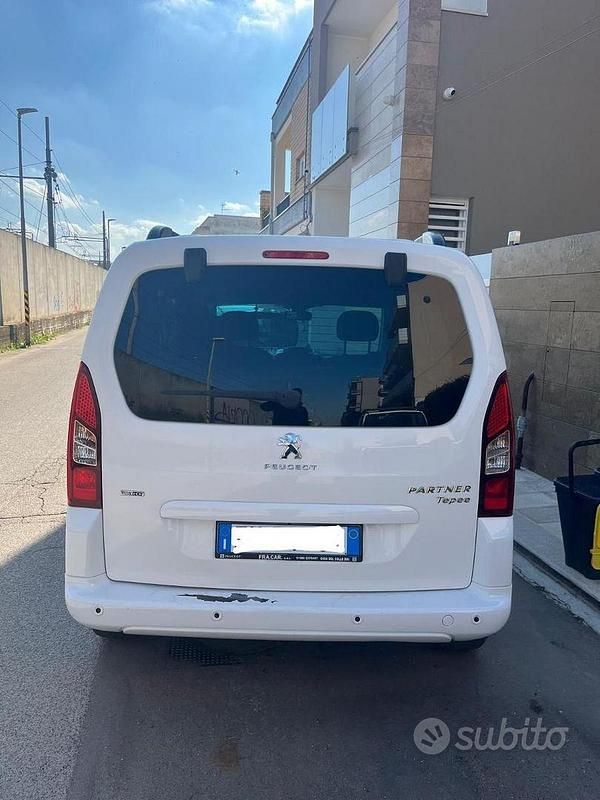 Usata Peugeot Partner Tepee Active 2017 Bianco Monovolume