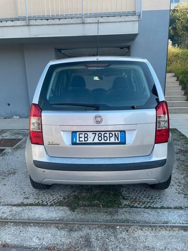 Usata 2010 Fiat Idea Monovolume | 1400 € (Ottimo prezzo) - Immagine 1/4