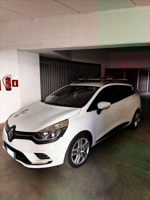 Usata Renault Clio GrandTour Zen 75 CV (55 kW) 2016 Bianco Station wagon