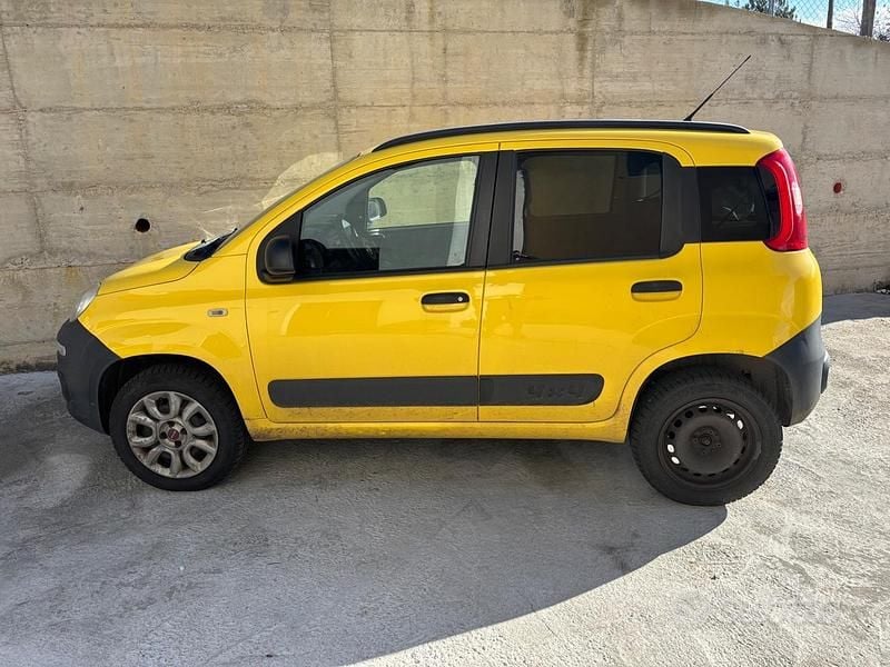 Usata Fiat Panda 4x4 2013 Giallo Utilitaria