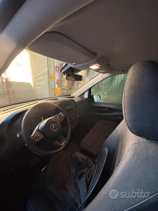 Usata Mercedes Vito 136 CV (100 kW) 2015 Furgone