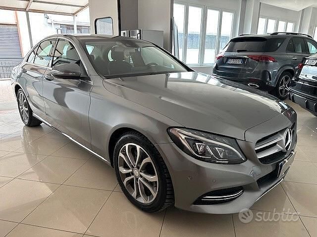 Usata Mercedes C220 170 CV (125 kW) 2014 Grigio Berlina