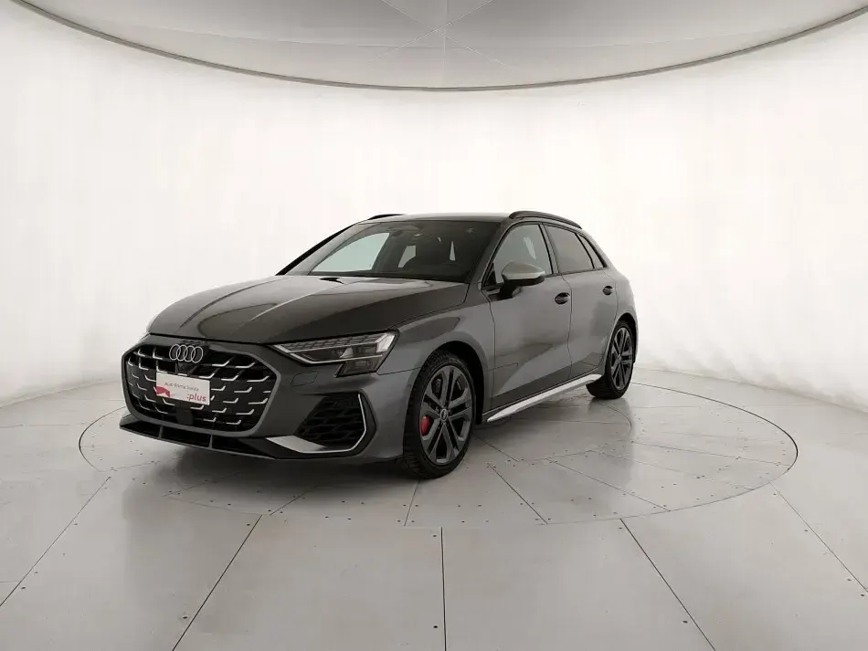 Usata Audi S3 Comfort 333 CV (244 kW) 2025 Berlina