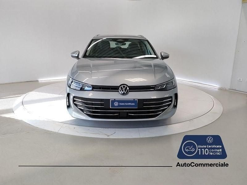 Usata VW Passat Business 150 CV (110 kW) 2024 Argento Station wagon