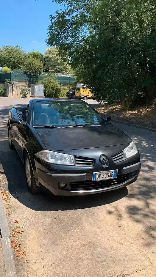Usata Renault Mégane Cabriolet 106 CV (77 kW) 2008 Nero Cabrio