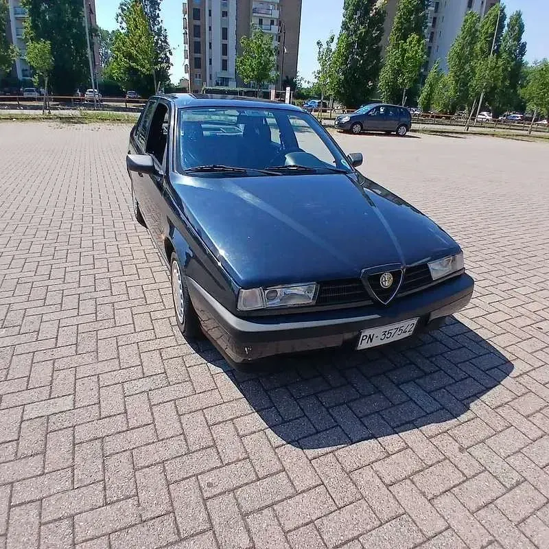 Usata Alfa Romeo 155 113 CV (83 kW) 1994 Berlina