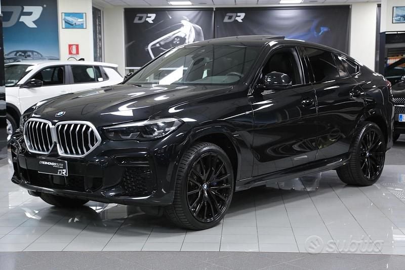 Nero Usata 2022 BMW X6 M Sport SUV | 61.900 € (Buon prezzo) - Immagine 1/4